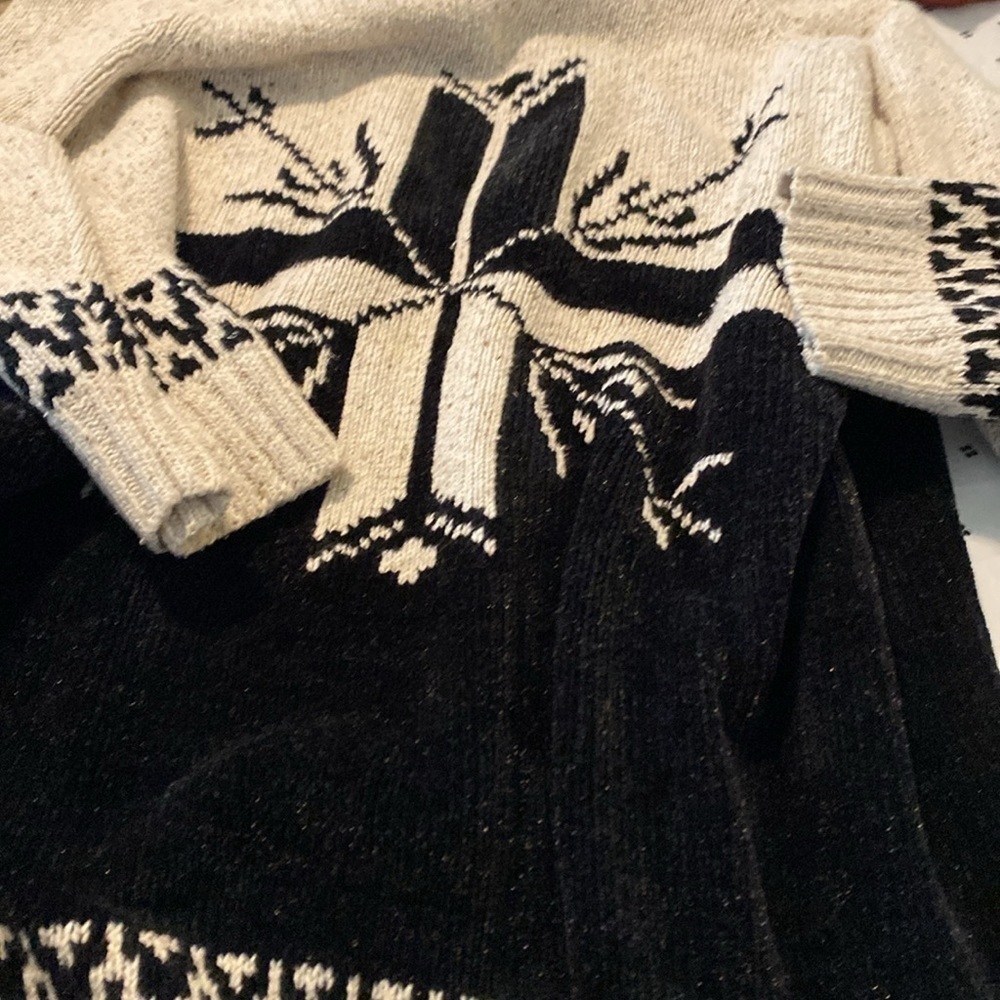 Russ Beige and Black Nordic Knit Sweater - Picture 8 of 11
